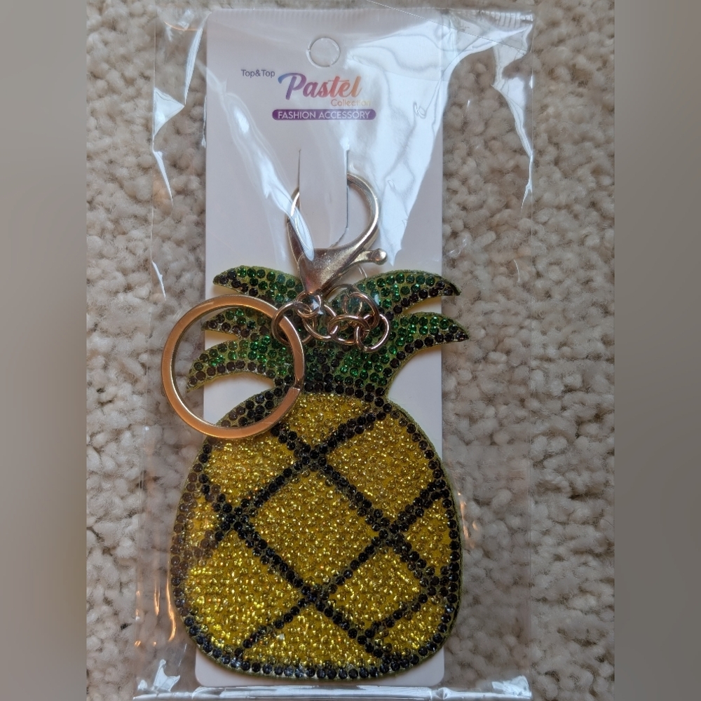 Pineapple Rhinestone Keychain/Bagcharm